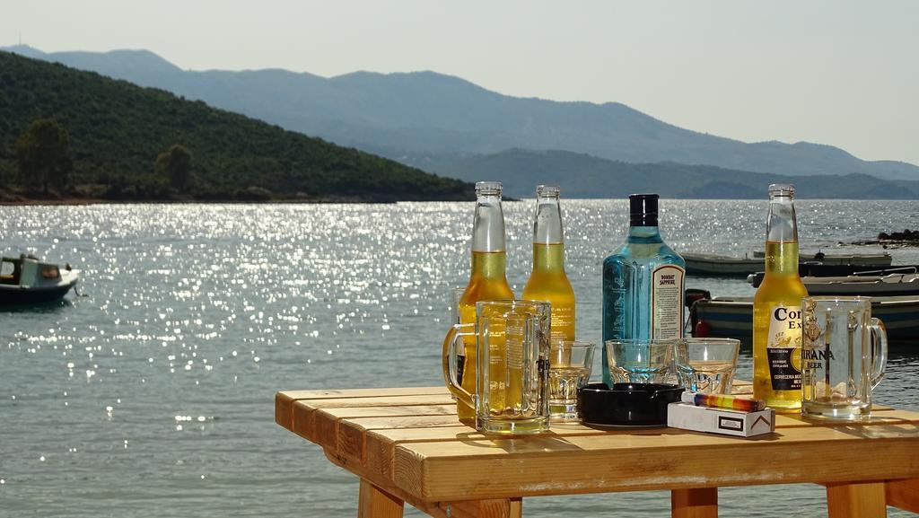 Vila Reni&Risi Ksamil Esterno foto